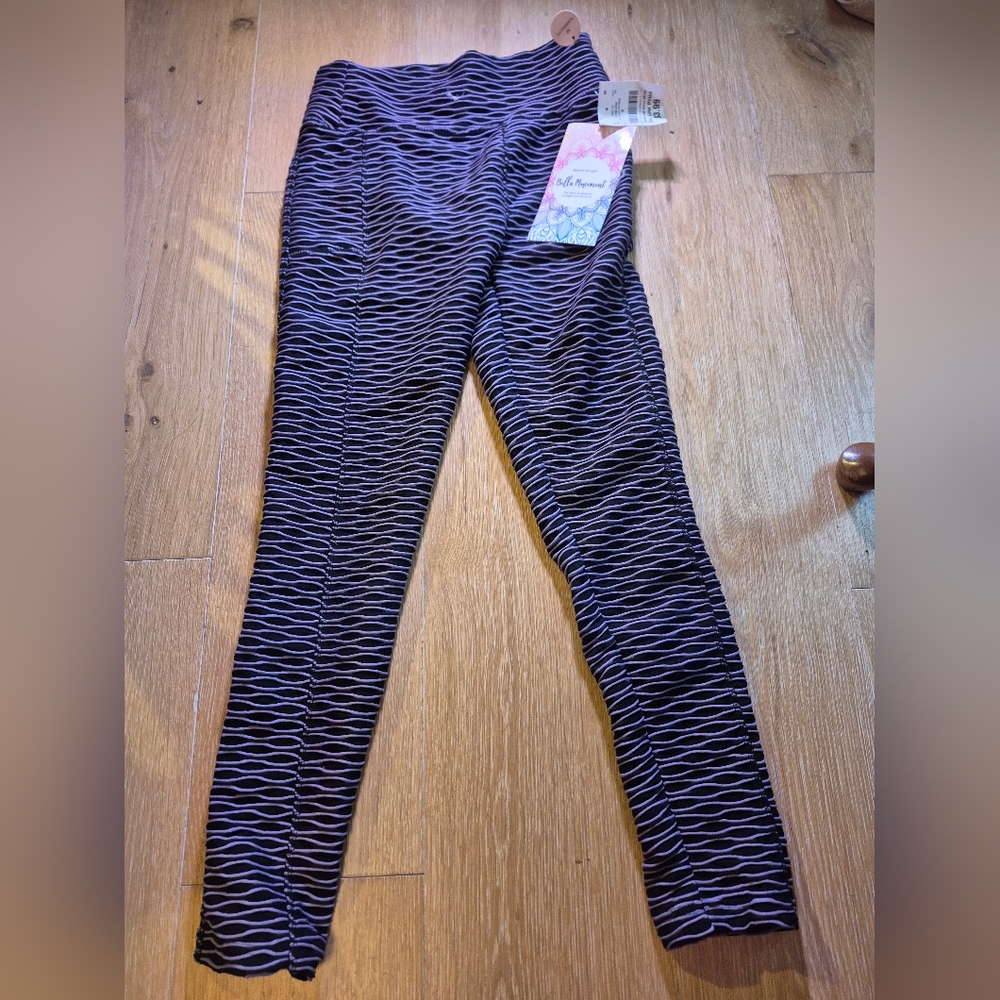 Black and Purple Patterned Leggings